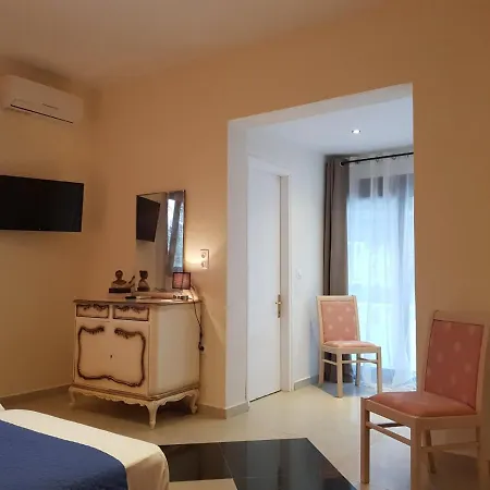 Green&blue * Glykadi