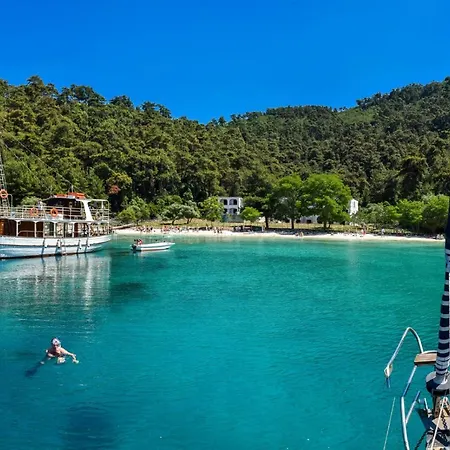 Green&blue * Glykadi