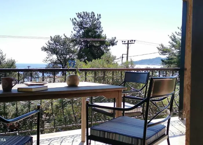 And Blue Villa Glykadi