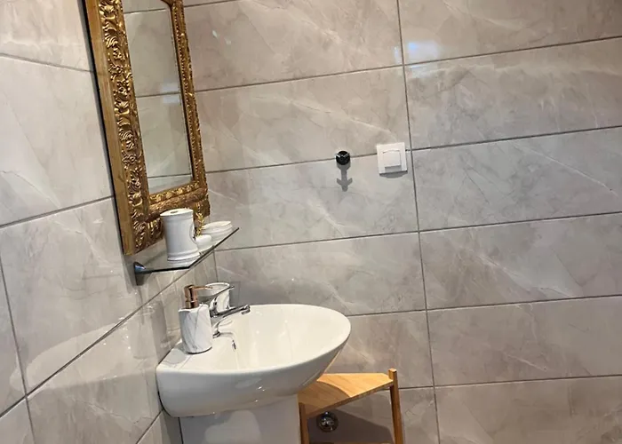 Villa And Blue Glykadi